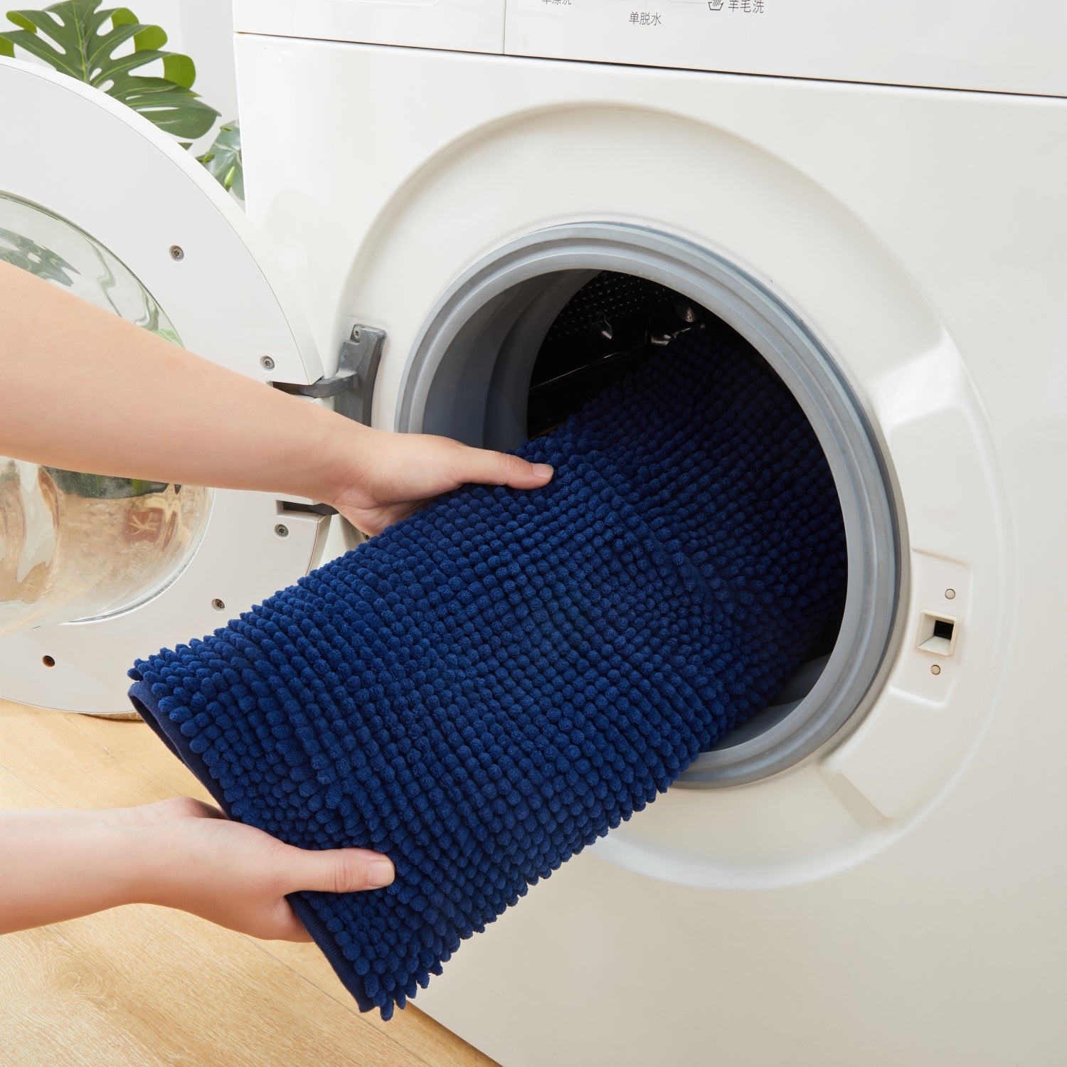 Soft Chenille Bath Mat Thick Absorbent Navy