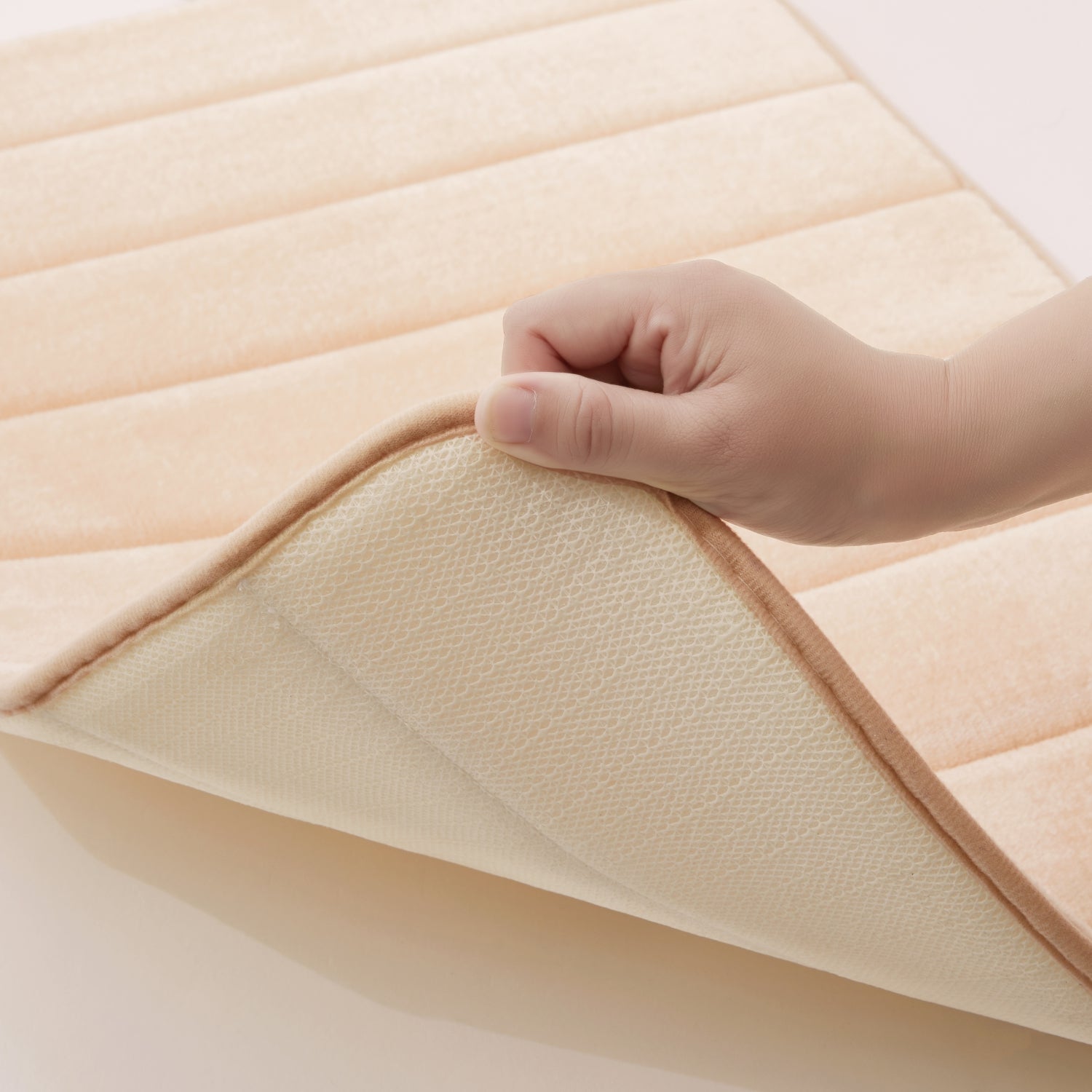 Memory Foam Bath Mat Ultra Absorbent Non-Slip Cream