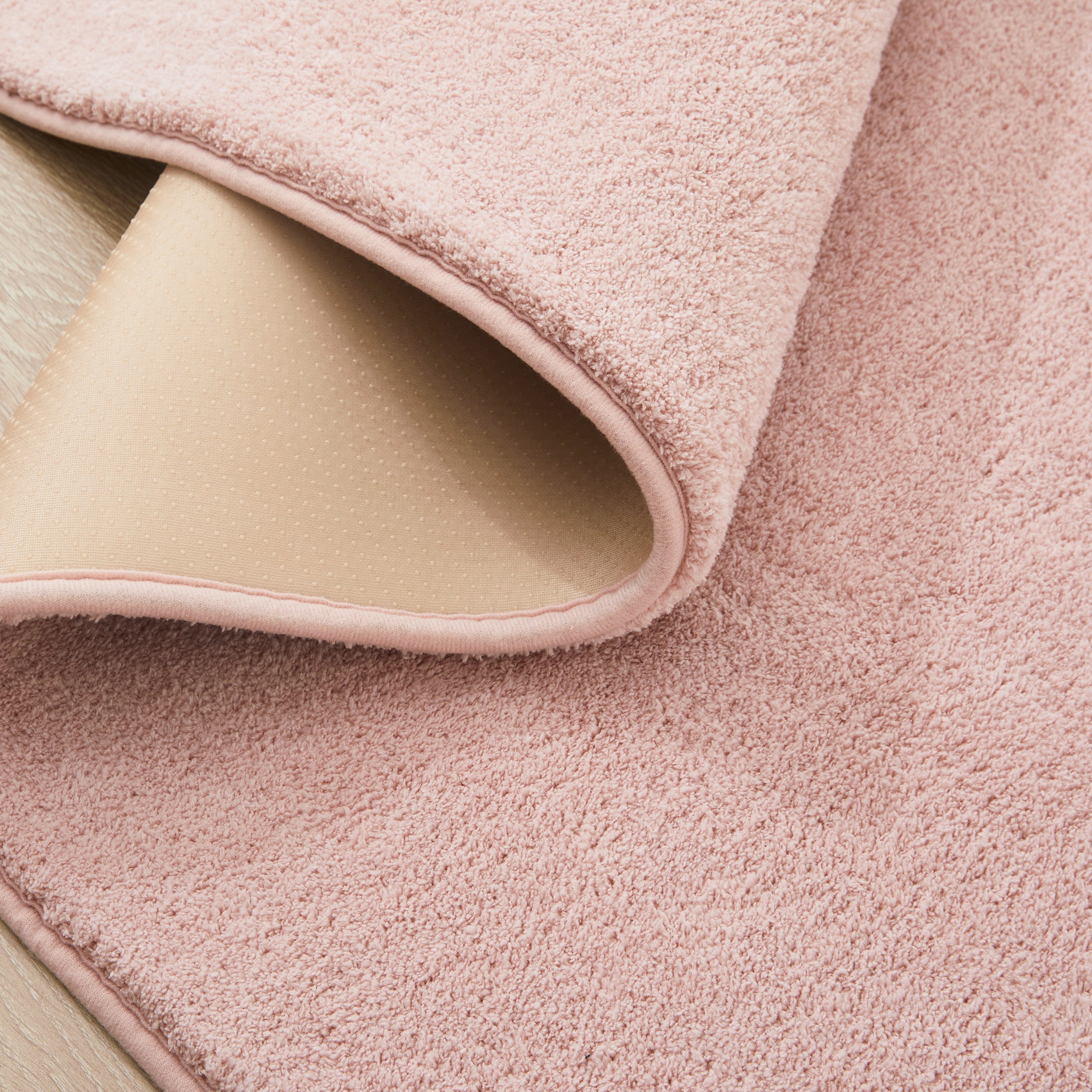 Cosy Fluffy Living Room Rug - Thick & Low Pile Large Area Carpet