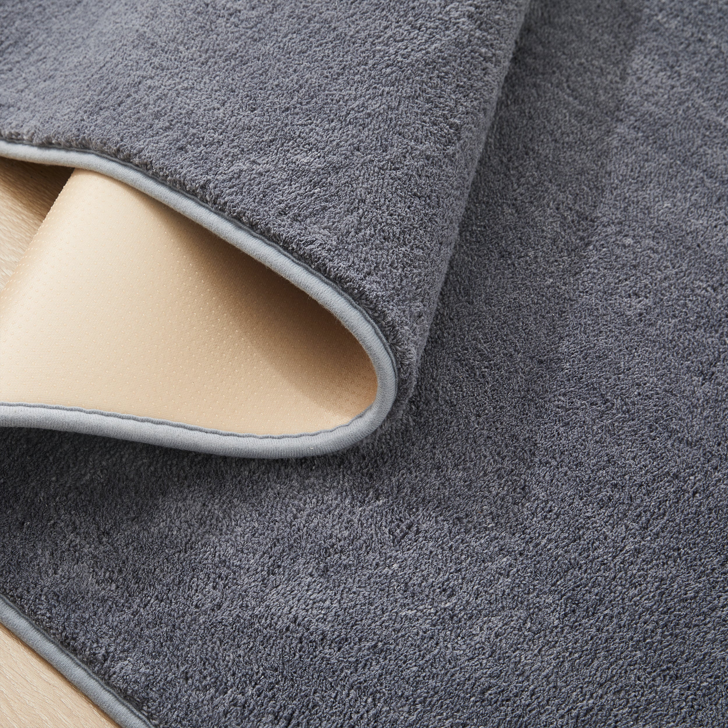 Cosy Fluffy Living Room Rug - Thick & Low Pile Large Area Carpet