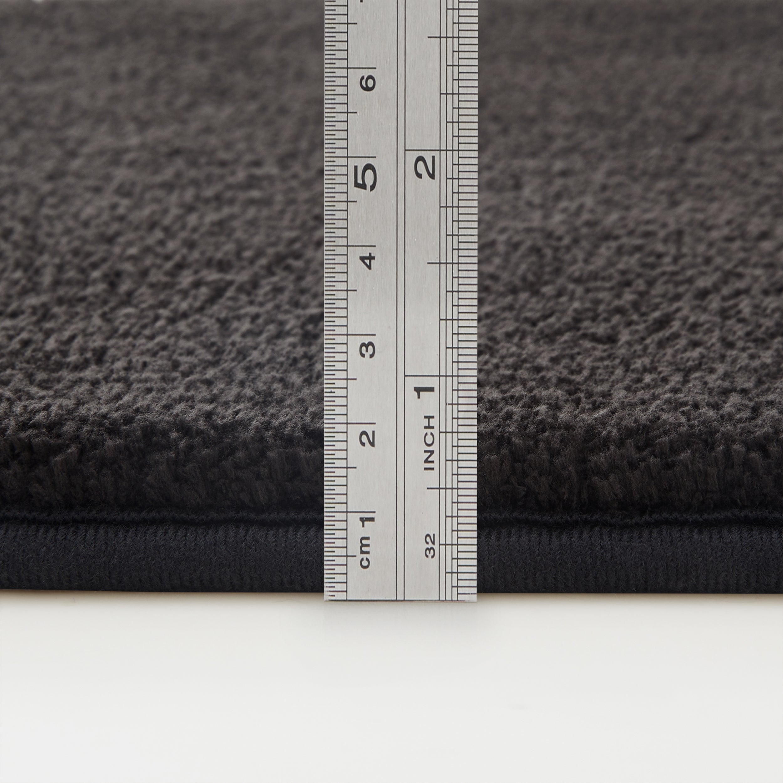 Cosy Fluffy Living Room Rug - Thick & Low Pile Large Area Carpet