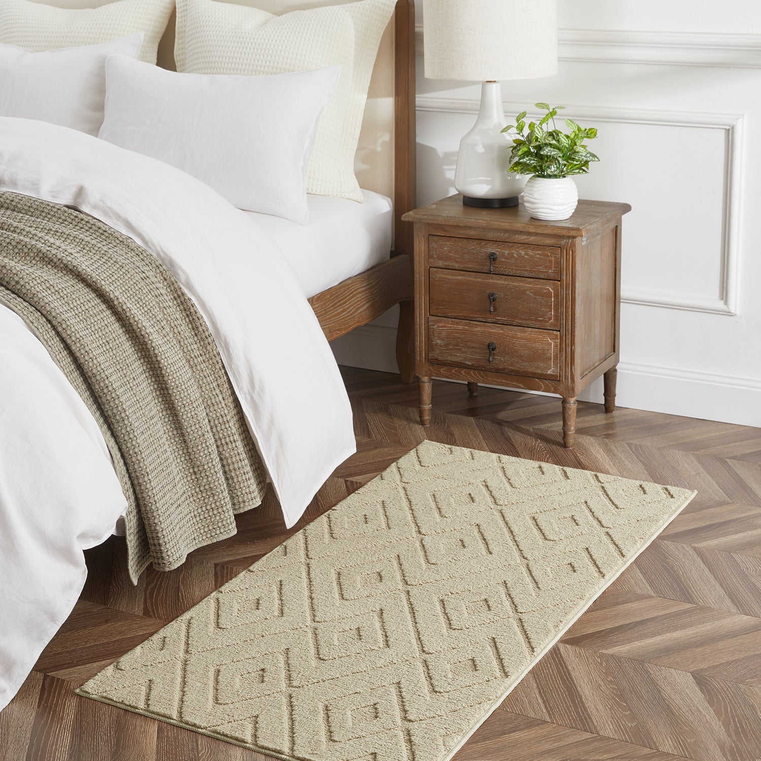 Hollow Square Geometric High-Low Pile Tufted Area Rug