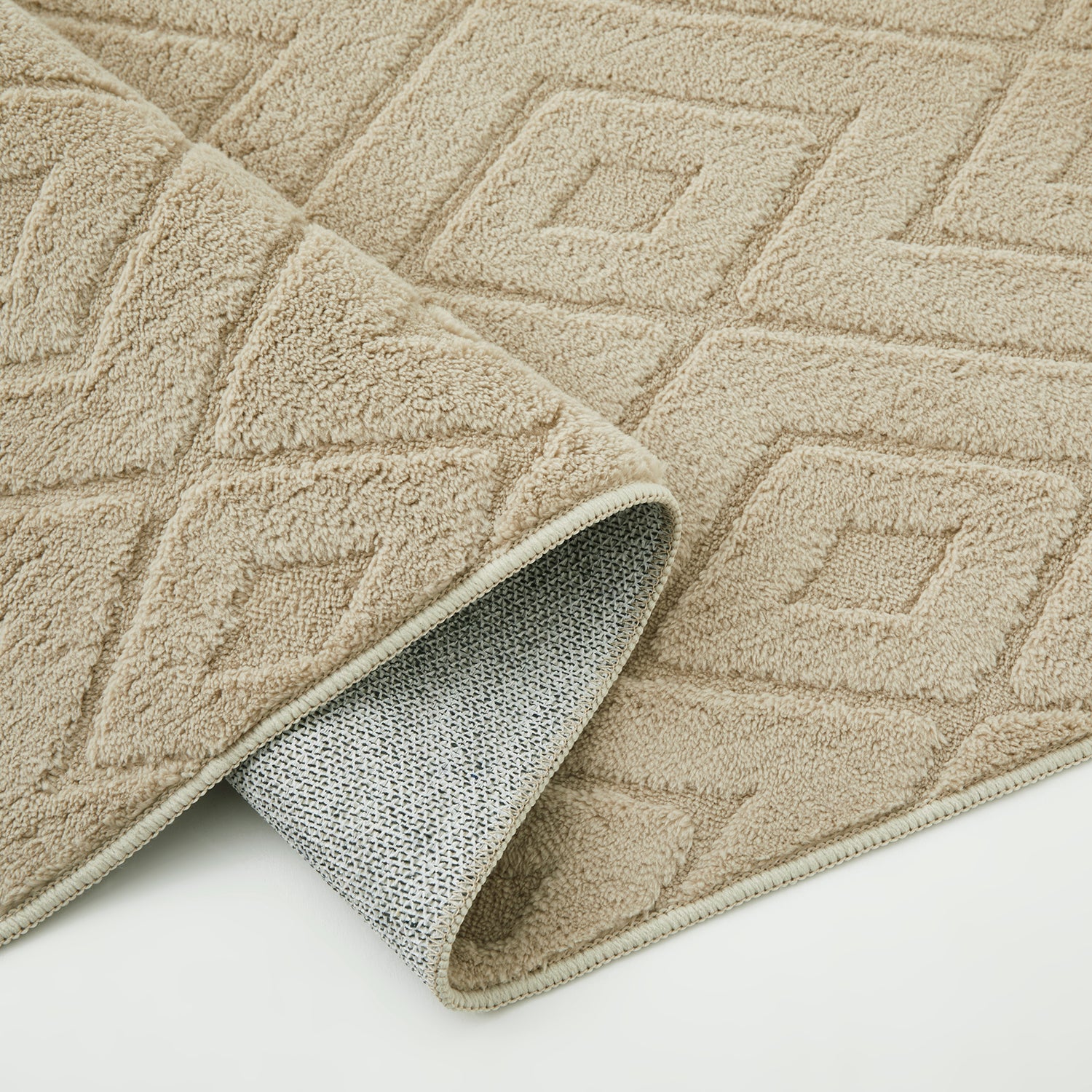 Hollow Square Geometric High-Low Pile Tufted Area Rug