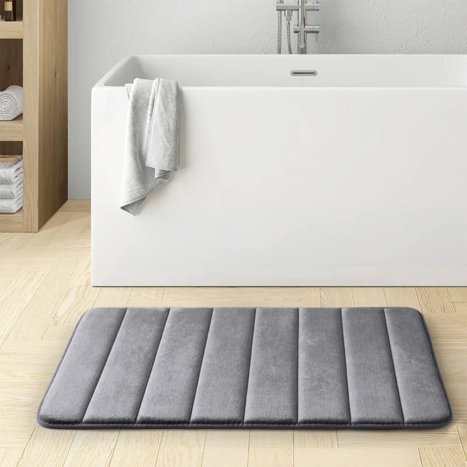 Non-Slip Bathroom Mat Memory Foam - Soft & Absorbent