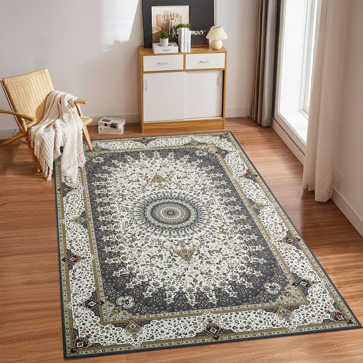 Grey & Cream Persian Rosette Medallion Washable Rug - Traditional Isfahan Carpet